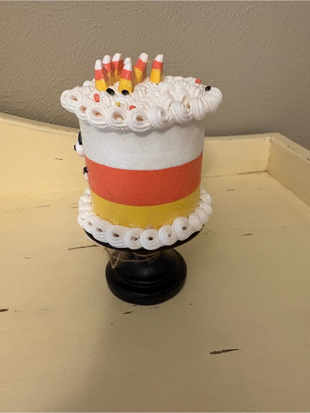 Candy Corn Lane Cake NWT 6” - Picture 5 of 8